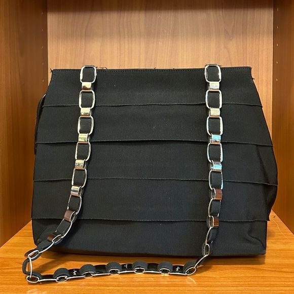 Salvatore Ferragamo Silver Chain Tote Bag Black - Picture 2 of 14